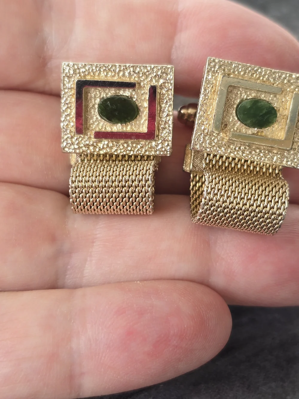 Gold Tone Mens Cuff Links w/ Green Oval Cabochons Gemstones